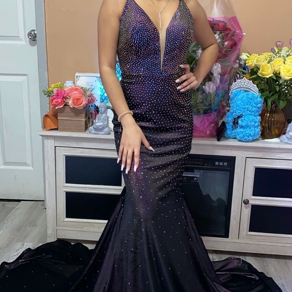 Dark purple Prom dress. From brand Jovani, and only used once. - Picture 6 of 7